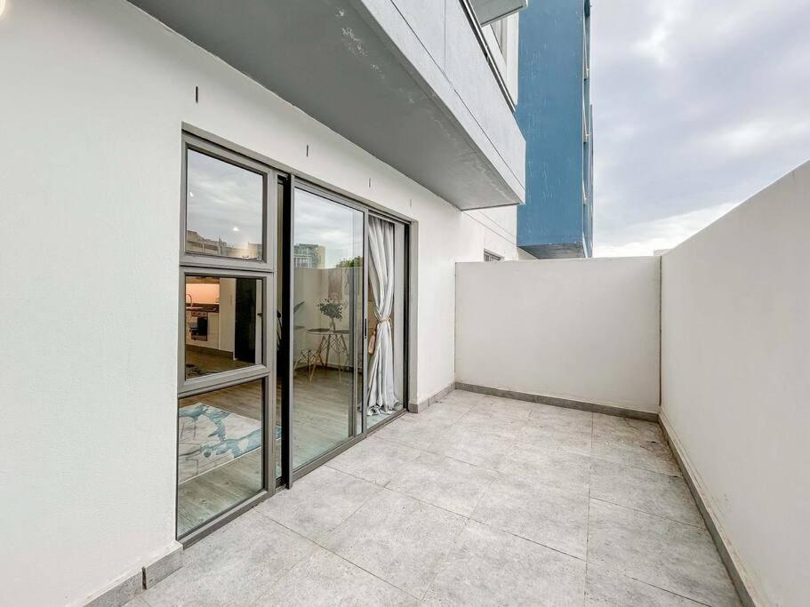 Eden Escape - Serenity In The Apartment Cape Town